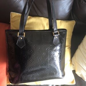 Lv Houston vernise tote
